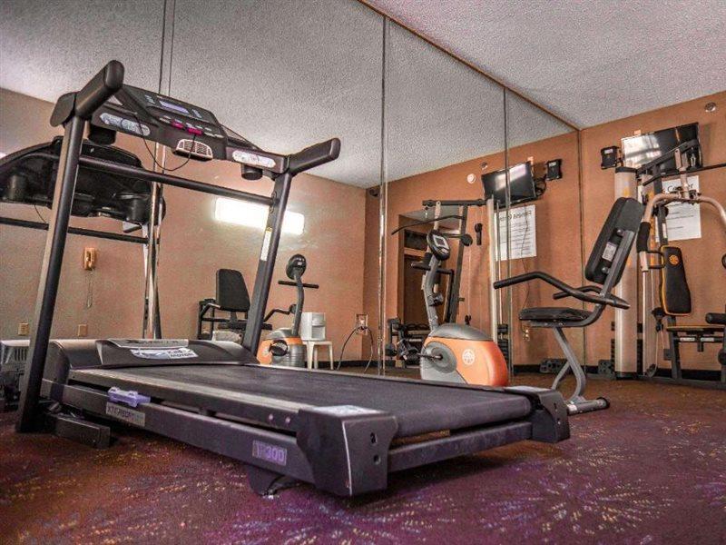 Quality Inn & Suites Near Six Flags - Austell Eksteriør billede