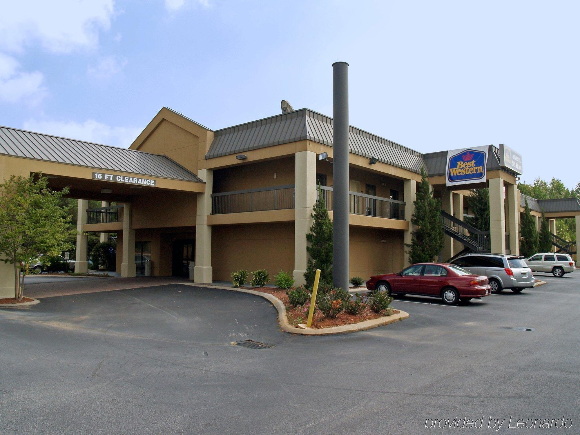 Quality Inn & Suites Near Six Flags - Austell Eksteriør billede