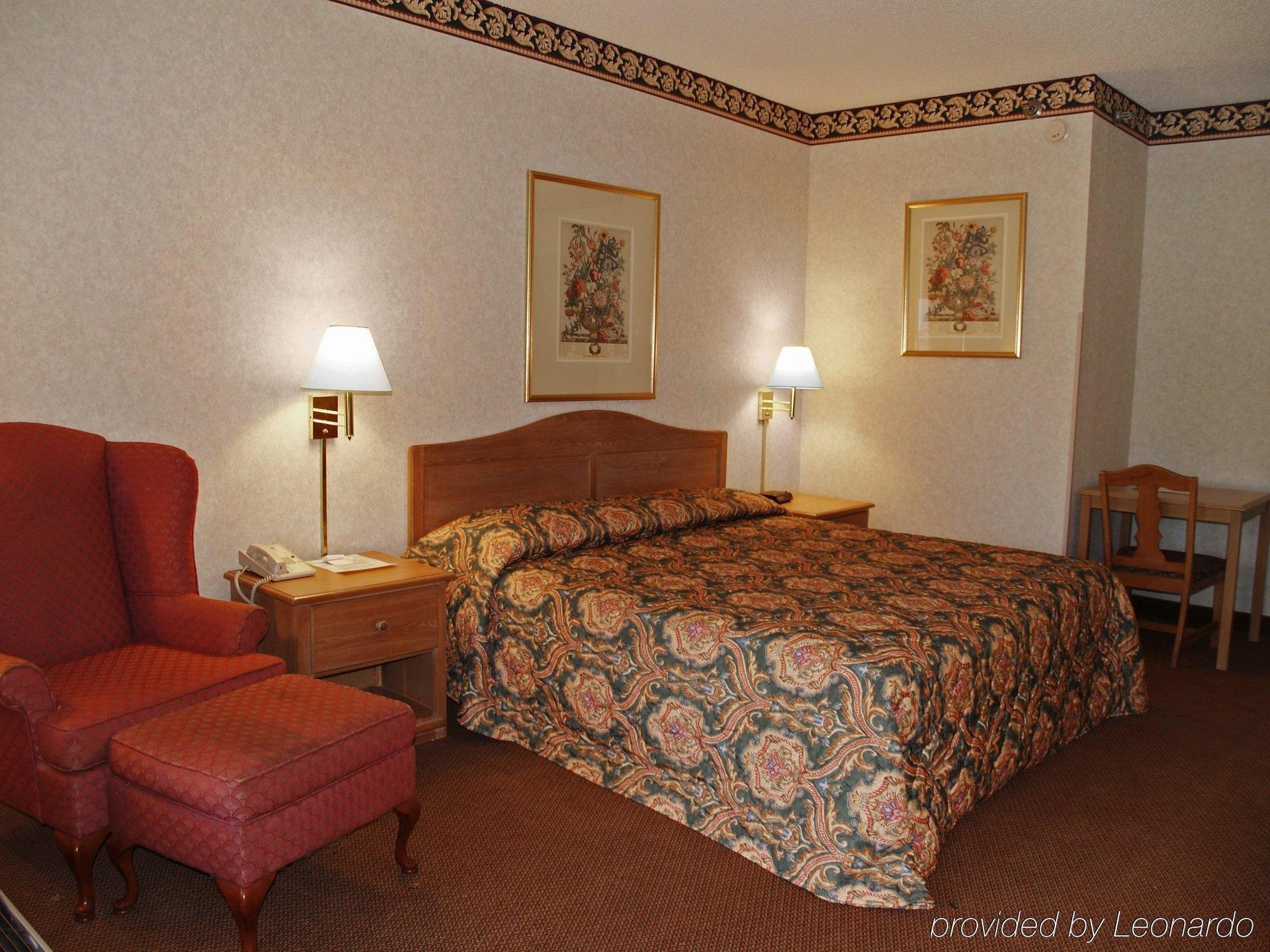 Quality Inn & Suites Near Six Flags - Austell Eksteriør billede